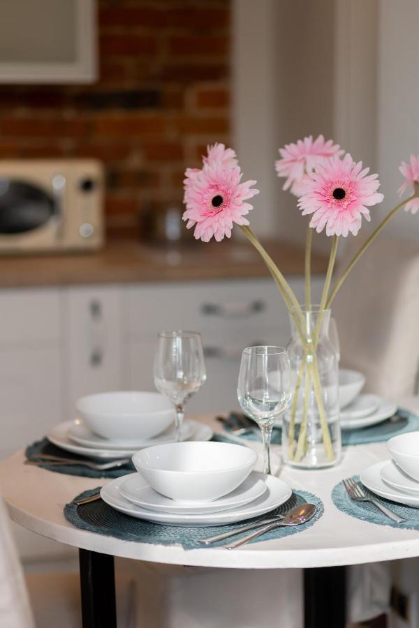 Warsaw Pruszkow Park View Comfortable Apartments By Noclegi Renters Екстериор снимка